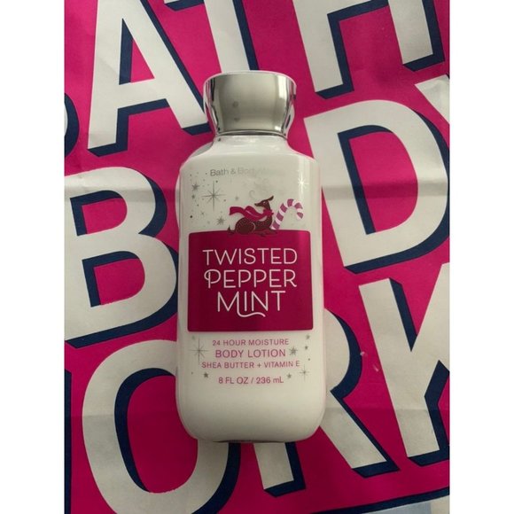 NWT Bath & Body Works Twisted Peppermint Lotion - Picture 1 of 2